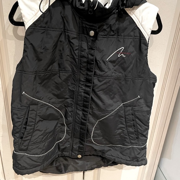 ⬇️ $21.00 ⬇️ Alpinetek large black and white vest - Picture 5 of 10